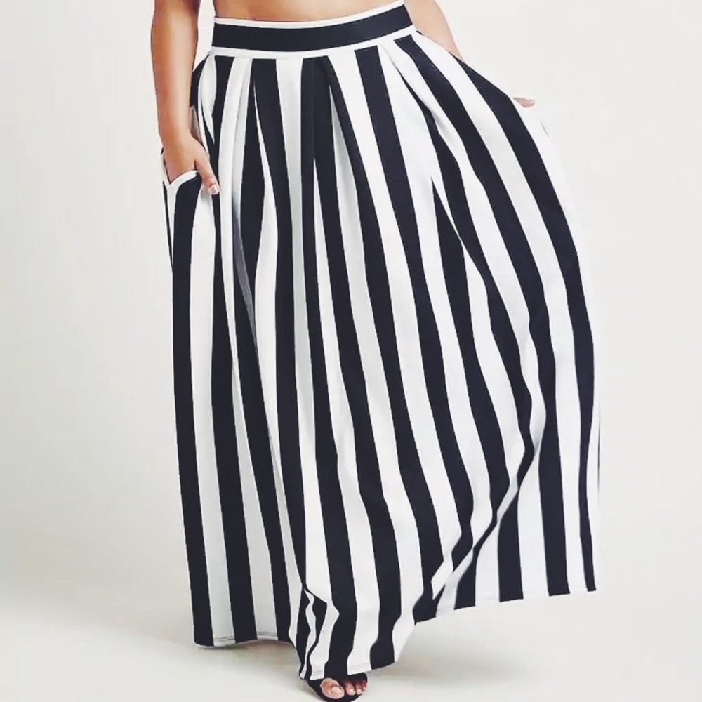 Forever 21 Plus Size Scuba Maxi Dress